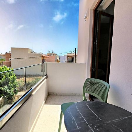 Elmaral Living Experience "Adults Only" Apartment อาเยีย เปลาเยีย ภายนอก รูปภาพ