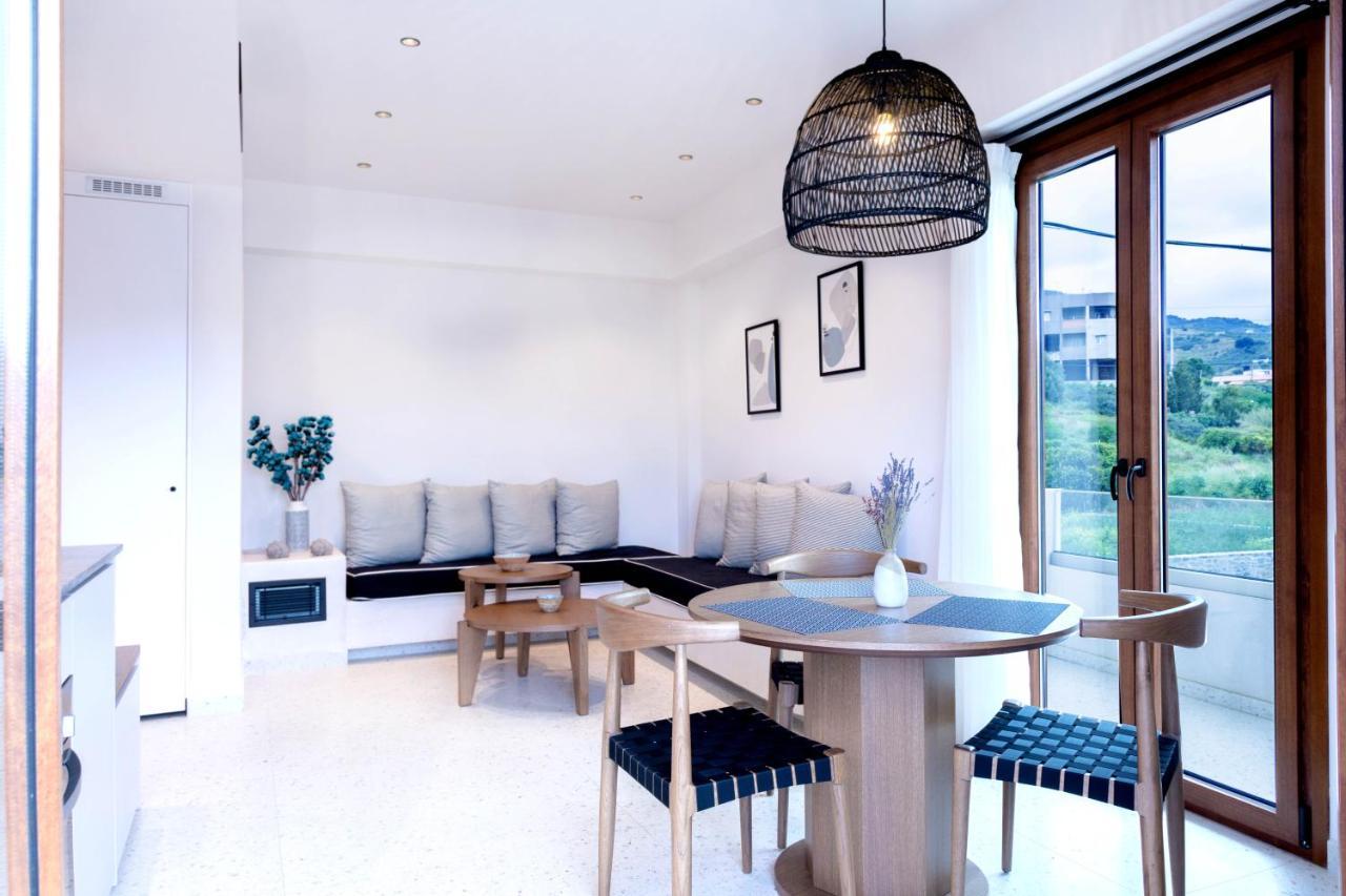 Elmaral Living Experience "Adults Only" Apartment อาเยีย เปลาเยีย ภายนอก รูปภาพ