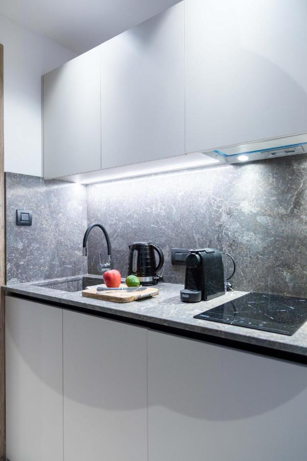Elmaral Living Experience "Adults Only" Apartment อาเยีย เปลาเยีย ภายนอก รูปภาพ