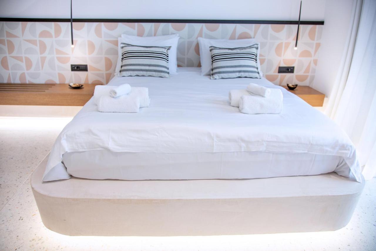 Elmaral Living Experience "Adults Only" Apartment อาเยีย เปลาเยีย ภายนอก รูปภาพ