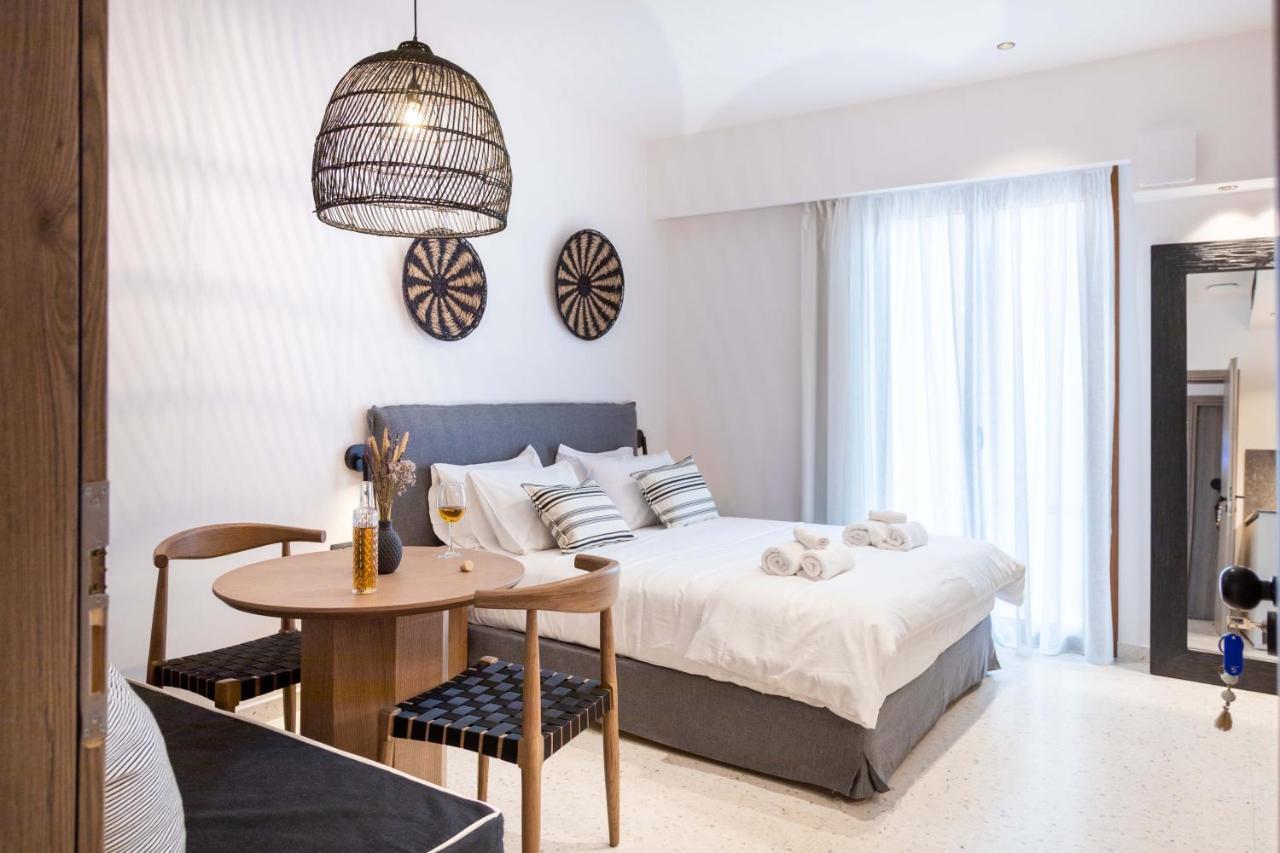 Elmaral Living Experience "Adults Only" Apartment อาเยีย เปลาเยีย ภายนอก รูปภาพ
