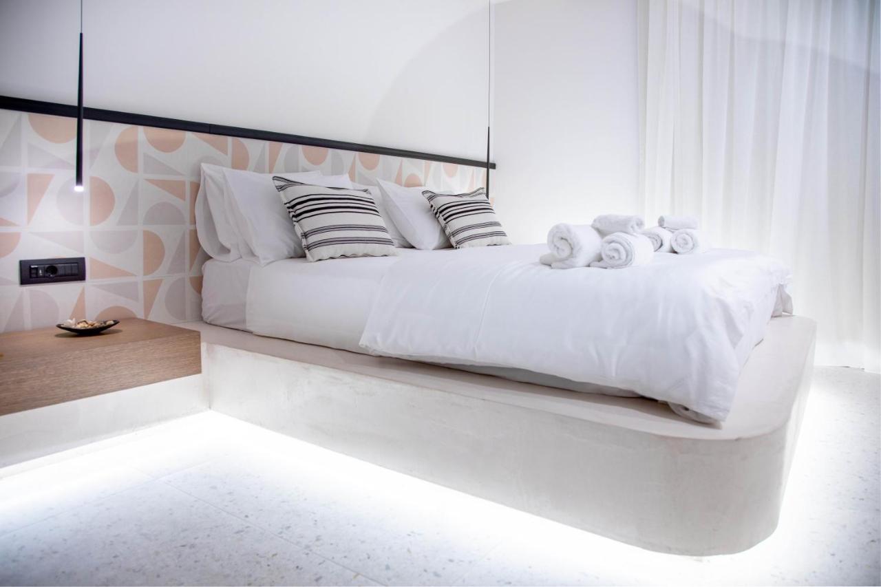 Elmaral Living Experience "Adults Only" Apartment อาเยีย เปลาเยีย ภายนอก รูปภาพ